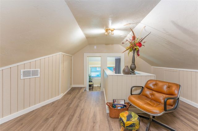 2314 34th Street, Galveston, TX 77550