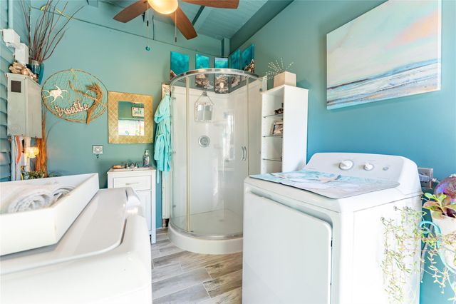 2314 34th Street, Galveston, TX 77550