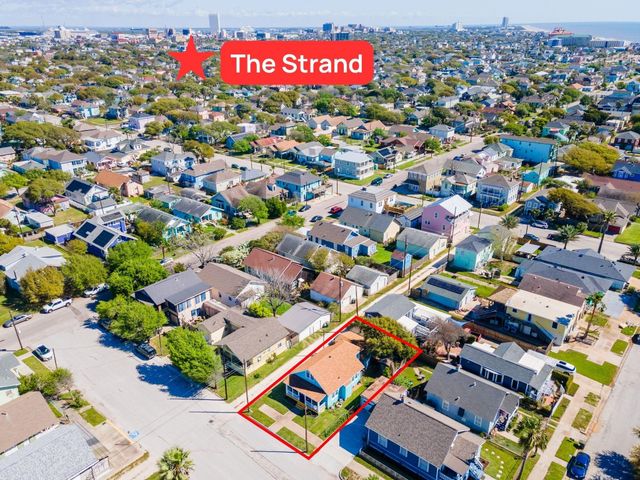 2314 34th Street, Galveston, TX 77550