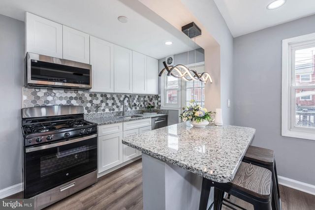 813 MIDDLESEX RD, Baltimore, MD 21221