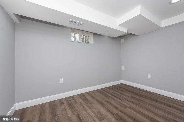 813 MIDDLESEX RD, Baltimore, MD 21221