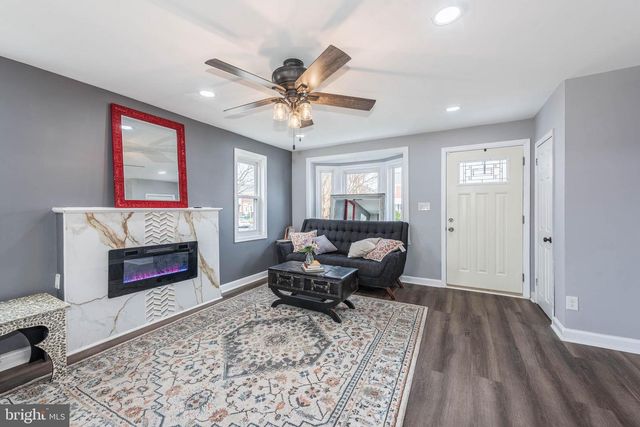 813 MIDDLESEX RD, Baltimore, MD 21221