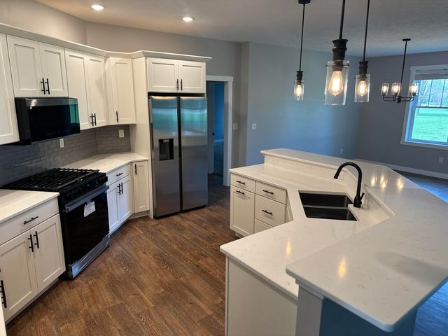 20009 Weber Lane, Goshen, IN 46528