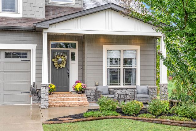 2253 Fairfax Dr, Clarksville, TN 37043