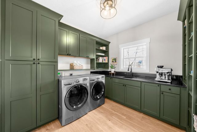 2253 Fairfax Dr, Clarksville, TN 37043