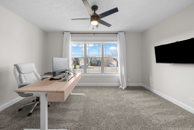 2253 Fairfax Dr, Clarksville, TN 37043