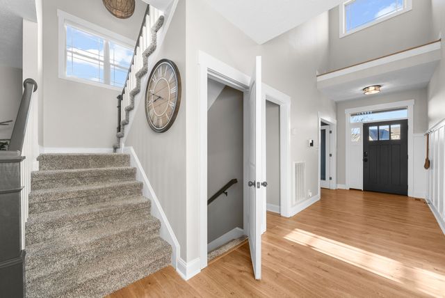 2253 Fairfax Dr, Clarksville, TN 37043