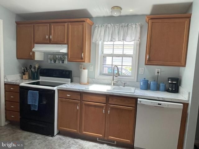 32 KNOLLWOOD DR, Mays Landing, NJ 08330