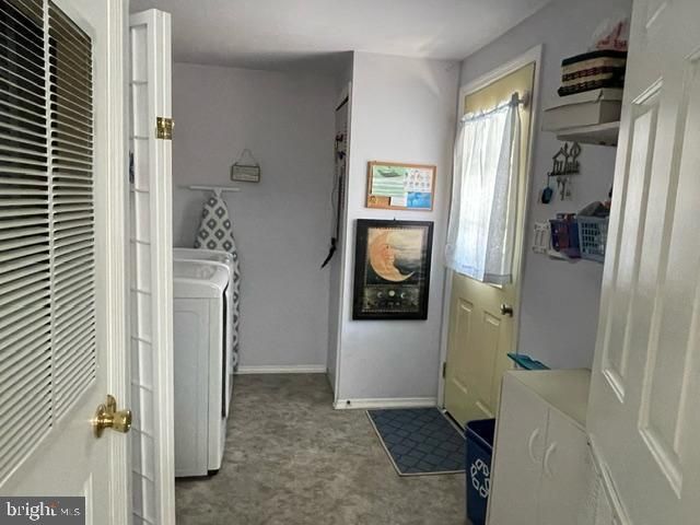 32 KNOLLWOOD DR, Mays Landing, NJ 08330