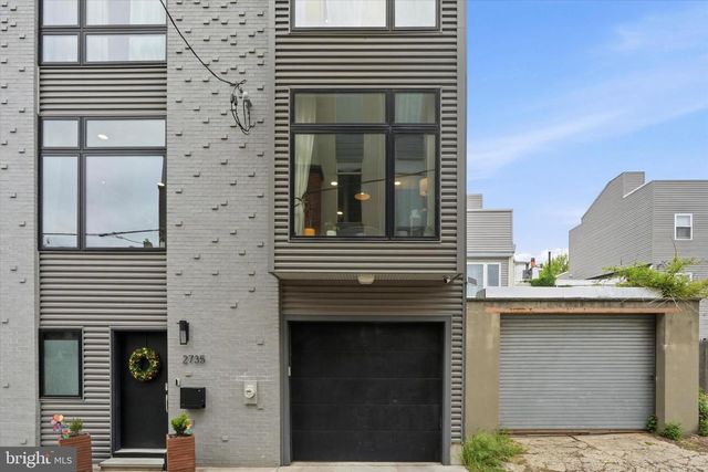2735 W GEORGE ST, Philadelphia, PA 19130