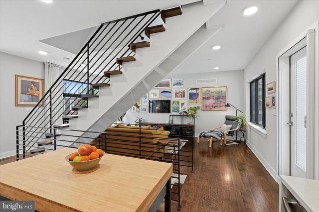 2735 W GEORGE ST, Philadelphia, PA 19130