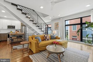 2735 W GEORGE ST, Philadelphia, PA 19130