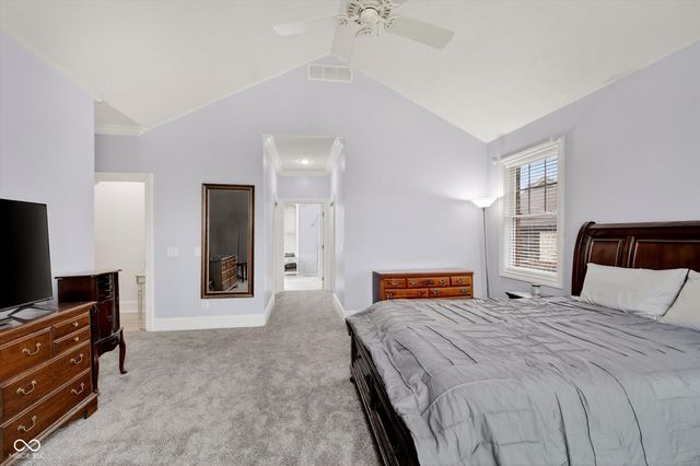 301 Edgewood Place W, Anderson, IN 46011