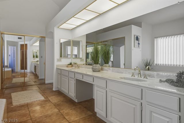 3141 Waterside Circle, Las Vegas, NV 89117