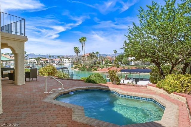 3141 Waterside Circle, Las Vegas, NV 89117