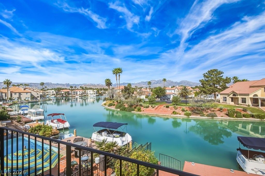3141 Waterside Circle, Las Vegas, NV 89117