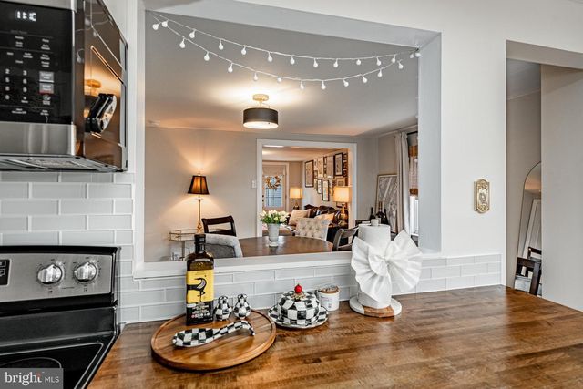 226 GREEN ST, Phoenixville, PA 19460