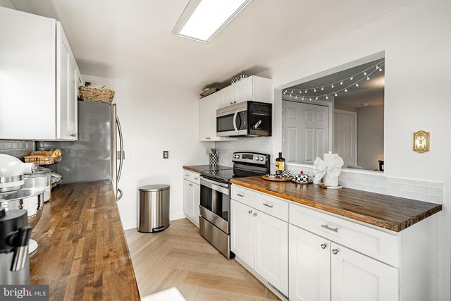 226 GREEN ST, Phoenixville, PA 19460