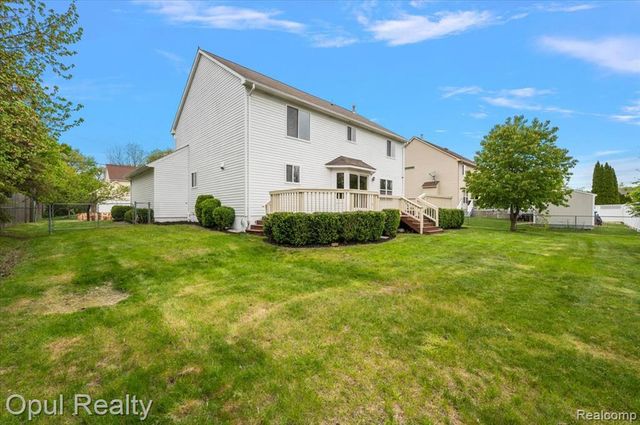 6728 Eckerman Drive, Troy, MI 48085