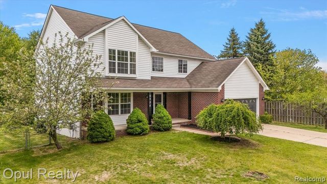 6728 Eckerman Drive, Troy, MI 48085