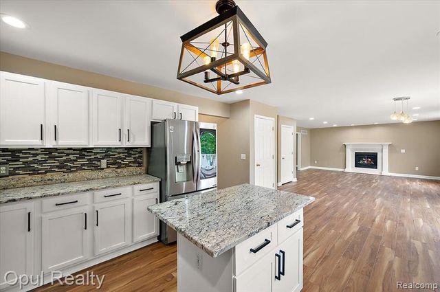 6728 Eckerman Drive, Troy, MI 48085