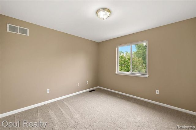 6728 Eckerman Drive, Troy, MI 48085
