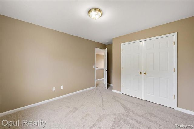 6728 Eckerman Drive, Troy, MI 48085