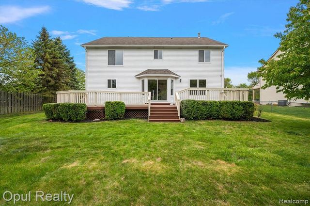 6728 Eckerman Drive, Troy, MI 48085