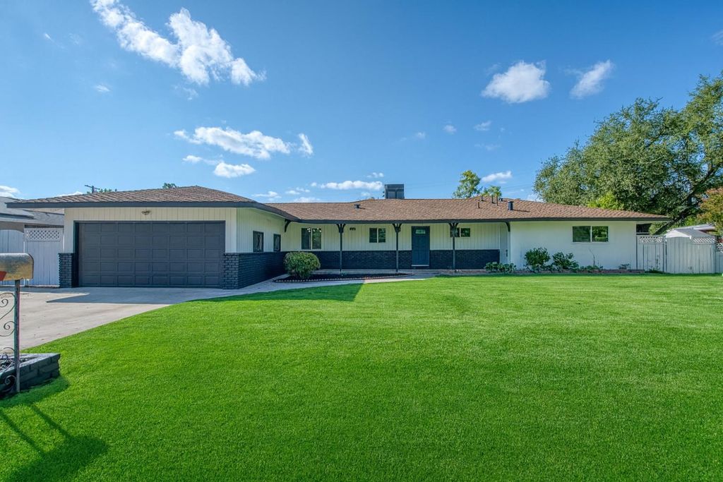 1408 E Richert Avenue, Fresno, CA 93704