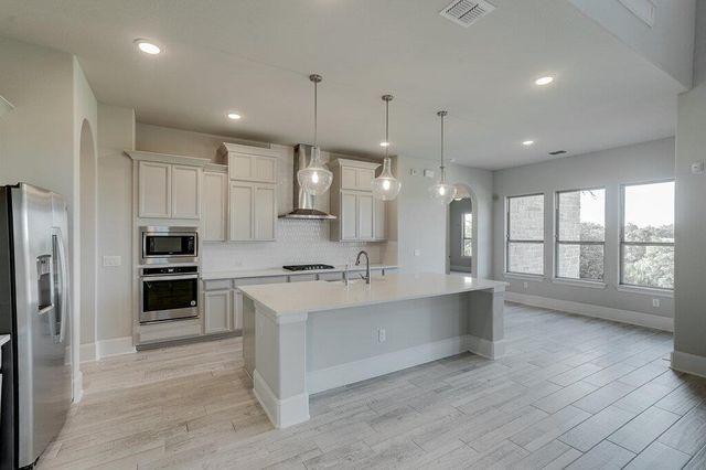 16916 Sanglier DR, Austin, TX 78738