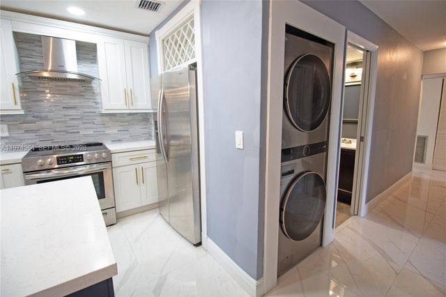 6802 NW 78th St 0, Tamarac, FL 33321