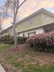 5222 Village, Los Angeles, CA 90016