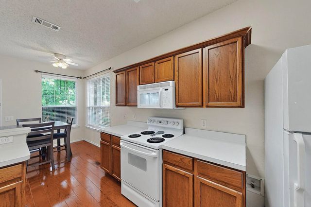 8413 Vicksburg Lane, Fort Worth, TX 76123