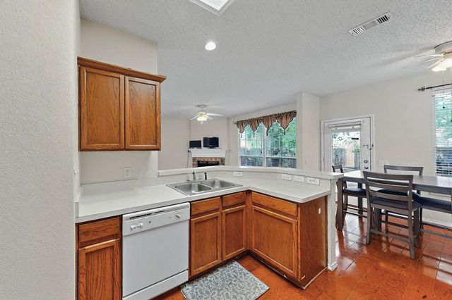 8413 Vicksburg Lane, Fort Worth, TX 76123