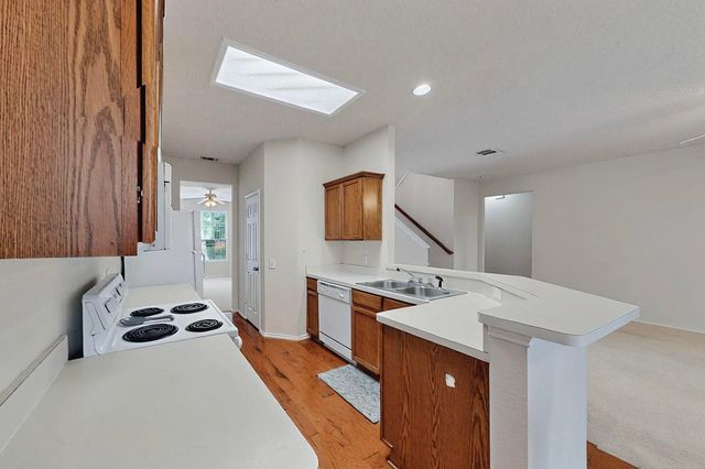 8413 Vicksburg Lane, Fort Worth, TX 76123