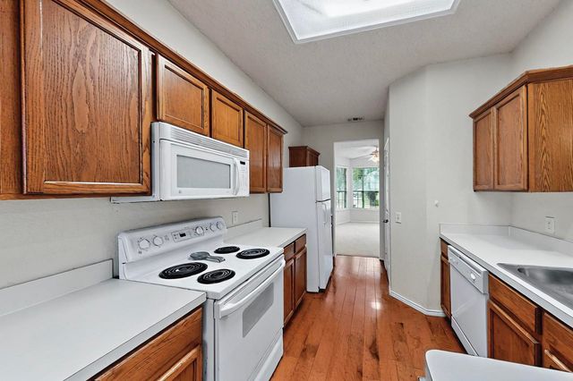 8413 Vicksburg Lane, Fort Worth, TX 76123