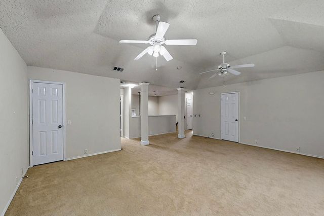 8413 Vicksburg Lane, Fort Worth, TX 76123