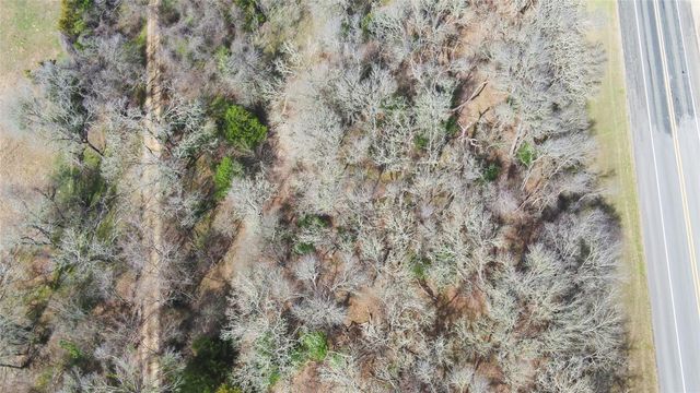 1141-A E 3rd ST, Rockdale, TX 76567