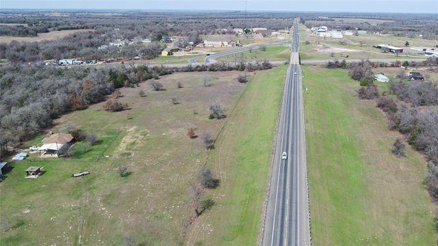 1141-A E 3rd ST, Rockdale, TX 76567