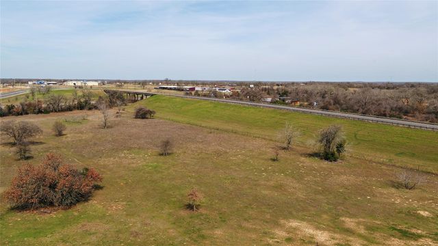 1141-A E 3rd ST, Rockdale, TX 76567