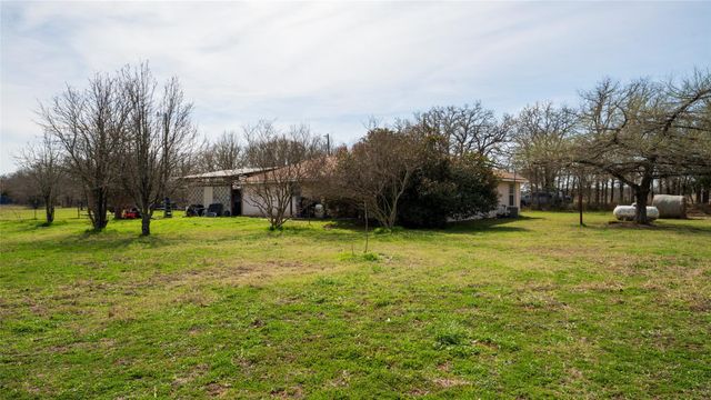 1141-A E 3rd ST, Rockdale, TX 76567