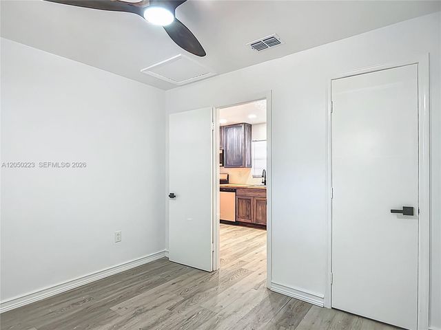 8781 S Lakeshore Dr, Floral City, FL 34436