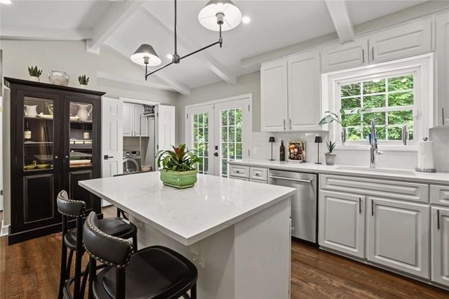 815 Fairfield Drive, Marietta, GA 30068
