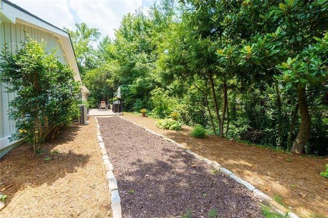 815 Fairfield Drive, Marietta, GA 30068