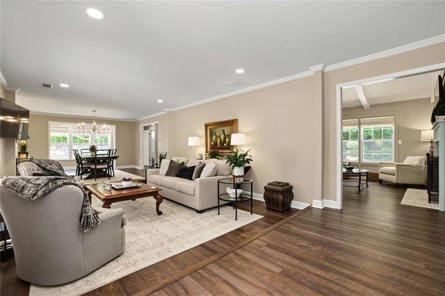 815 Fairfield Drive, Marietta, GA 30068