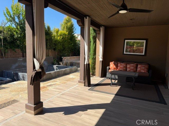 7 Zephyr, Irvine, CA 92602