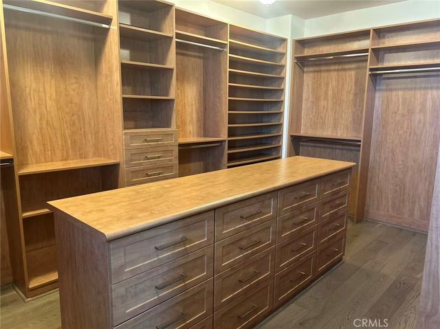 7 Zephyr, Irvine, CA 92602