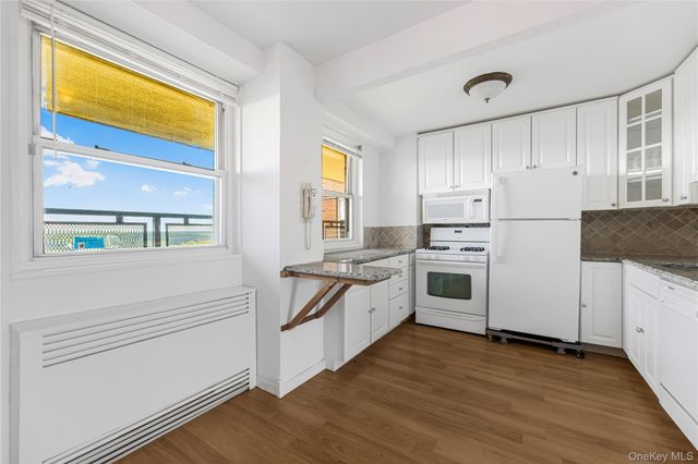5800 Arlington Avenue 7L, Bronx, NY 10471