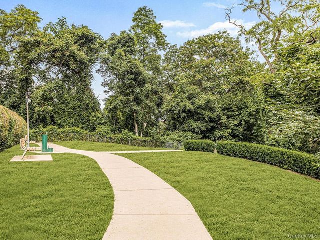 5800 Arlington Avenue 7L, Bronx, NY 10471