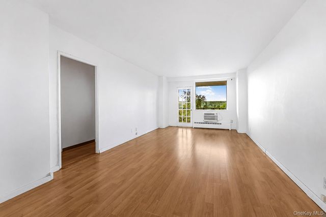 5800 Arlington Avenue 7L, Bronx, NY 10471